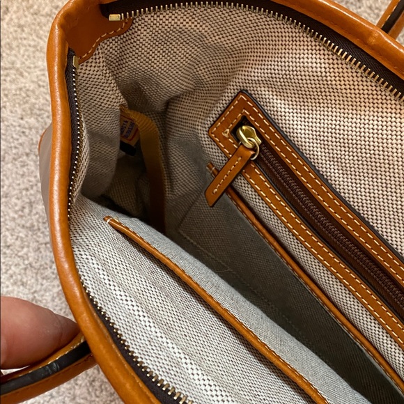 Dooney & Bourke purse - Picture 14 of 14